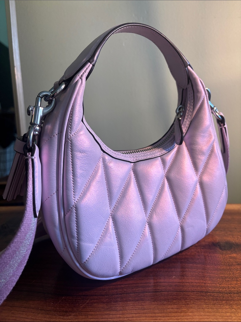 metallic pink Coach Carmen with wallet - Picture 3 of 6